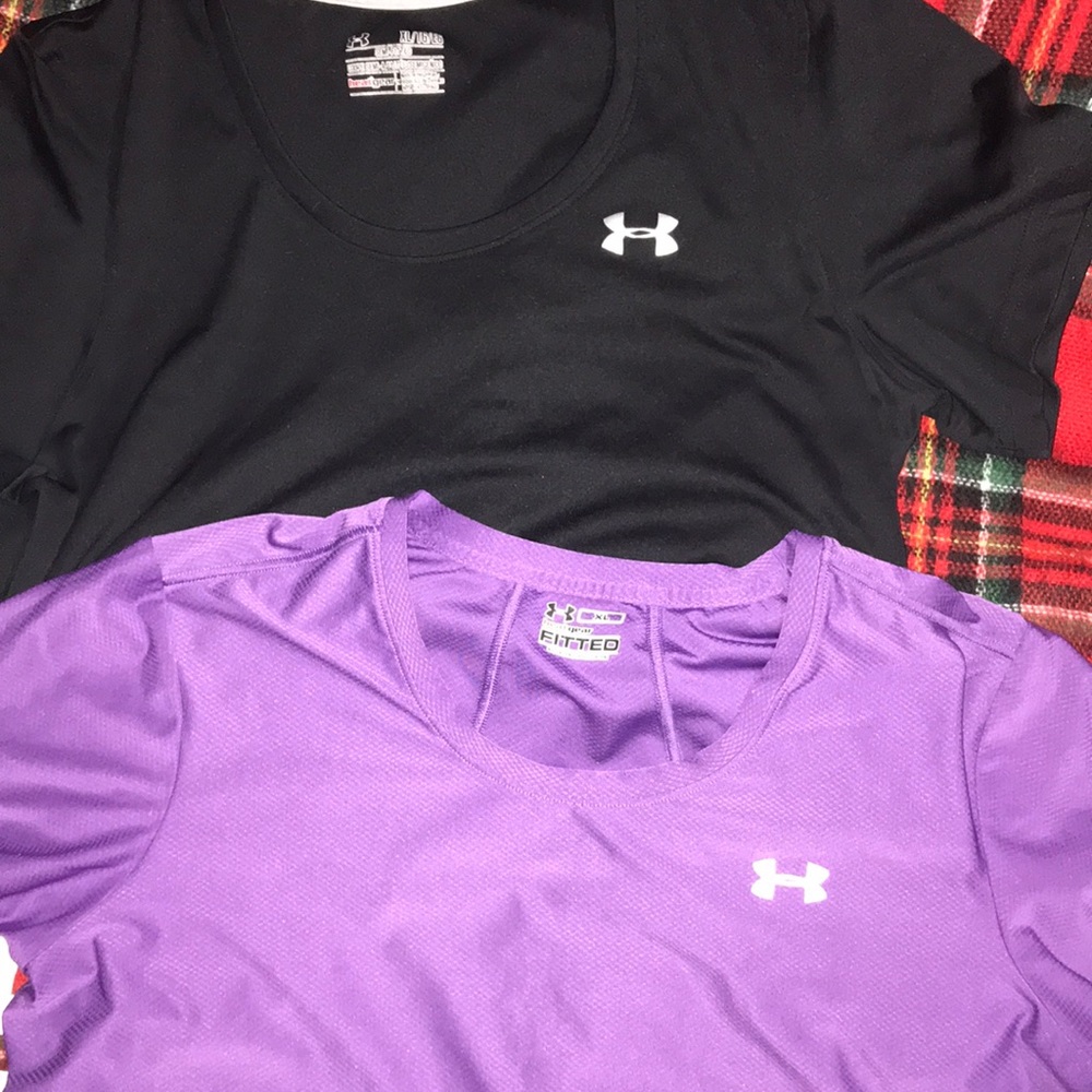 2 underarmor heat gear tops womens small
